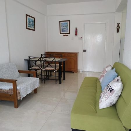 1 Bedroom Apartment Ларнака Номер фото