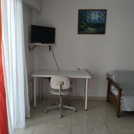 1 Bedroom Apartment Ларнака Екстер'єр фото