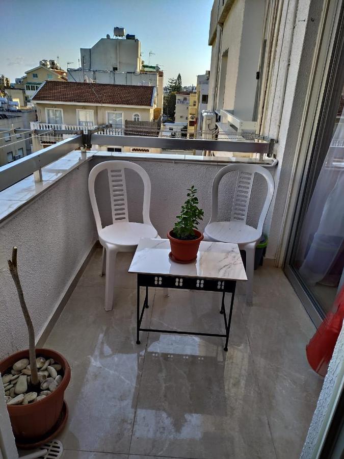 1 Bedroom Apartment Ларнака Екстер'єр фото