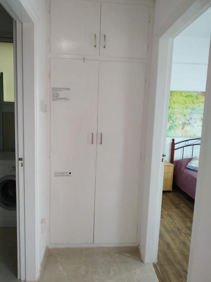 1 Bedroom Apartment Ларнака Екстер'єр фото
