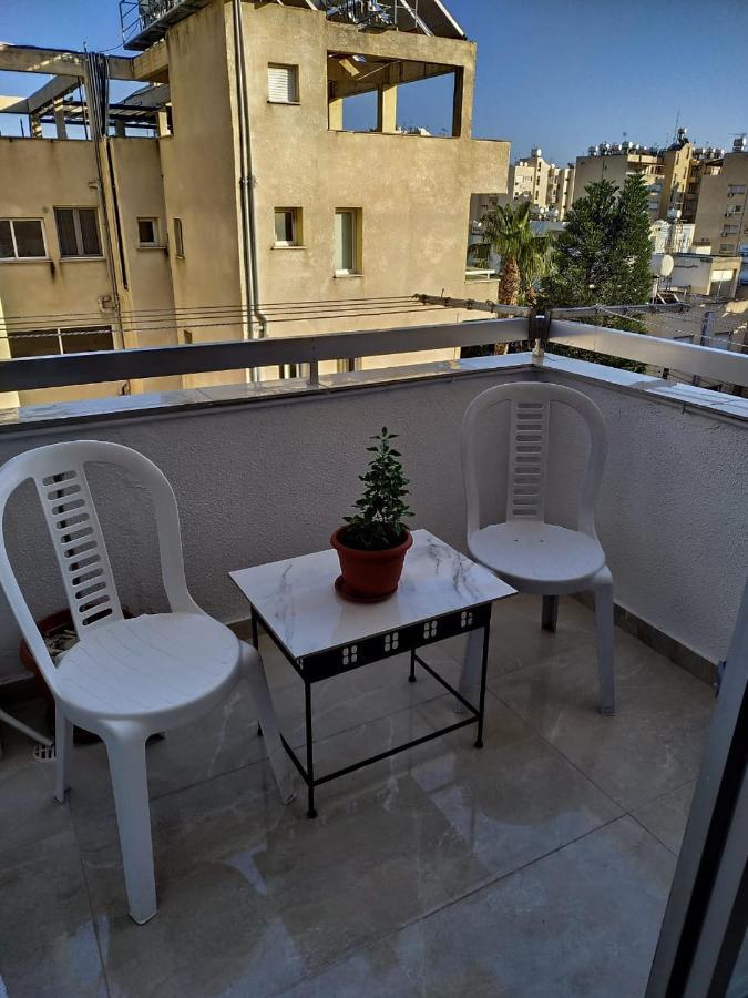 1 Bedroom Apartment Ларнака Екстер'єр фото